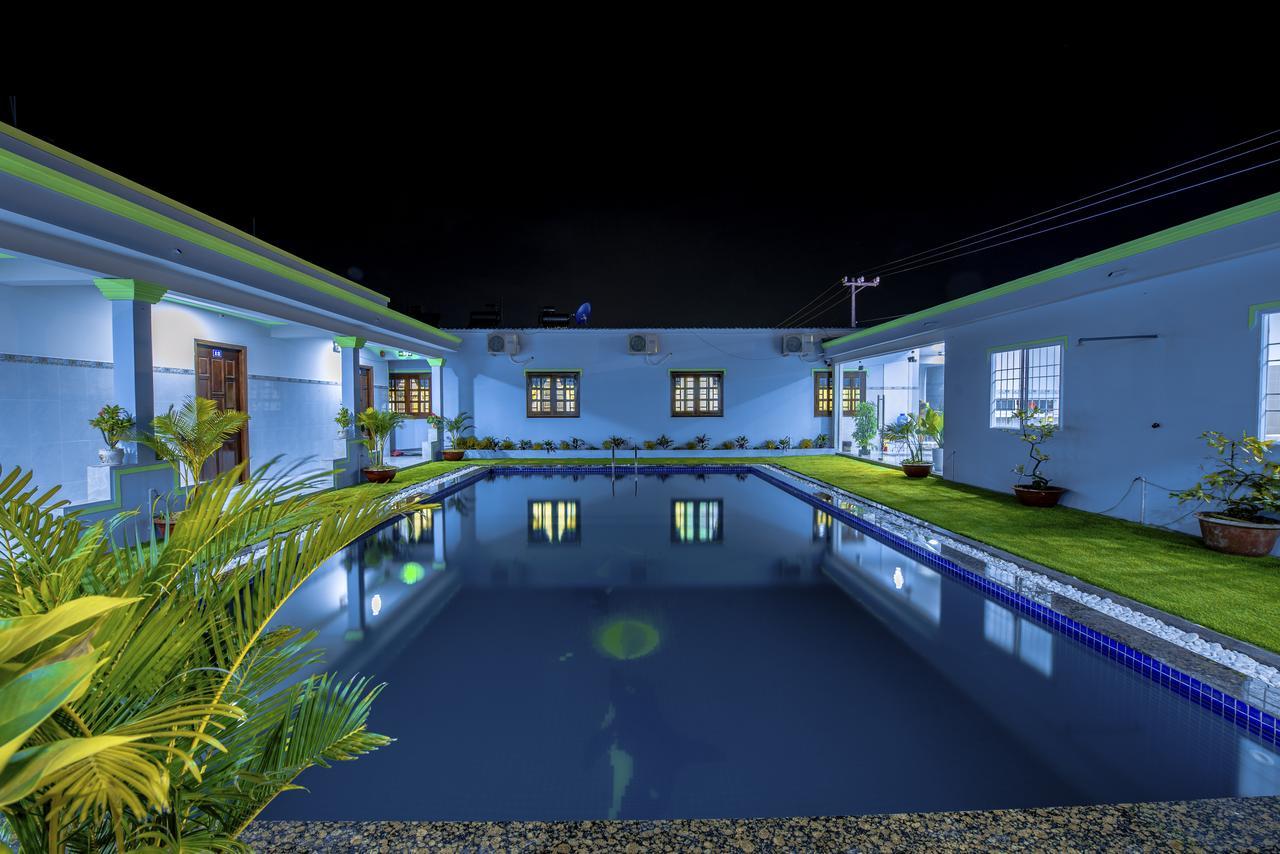 Hotel Nguyên Toàn Phu Quoc Esterno foto